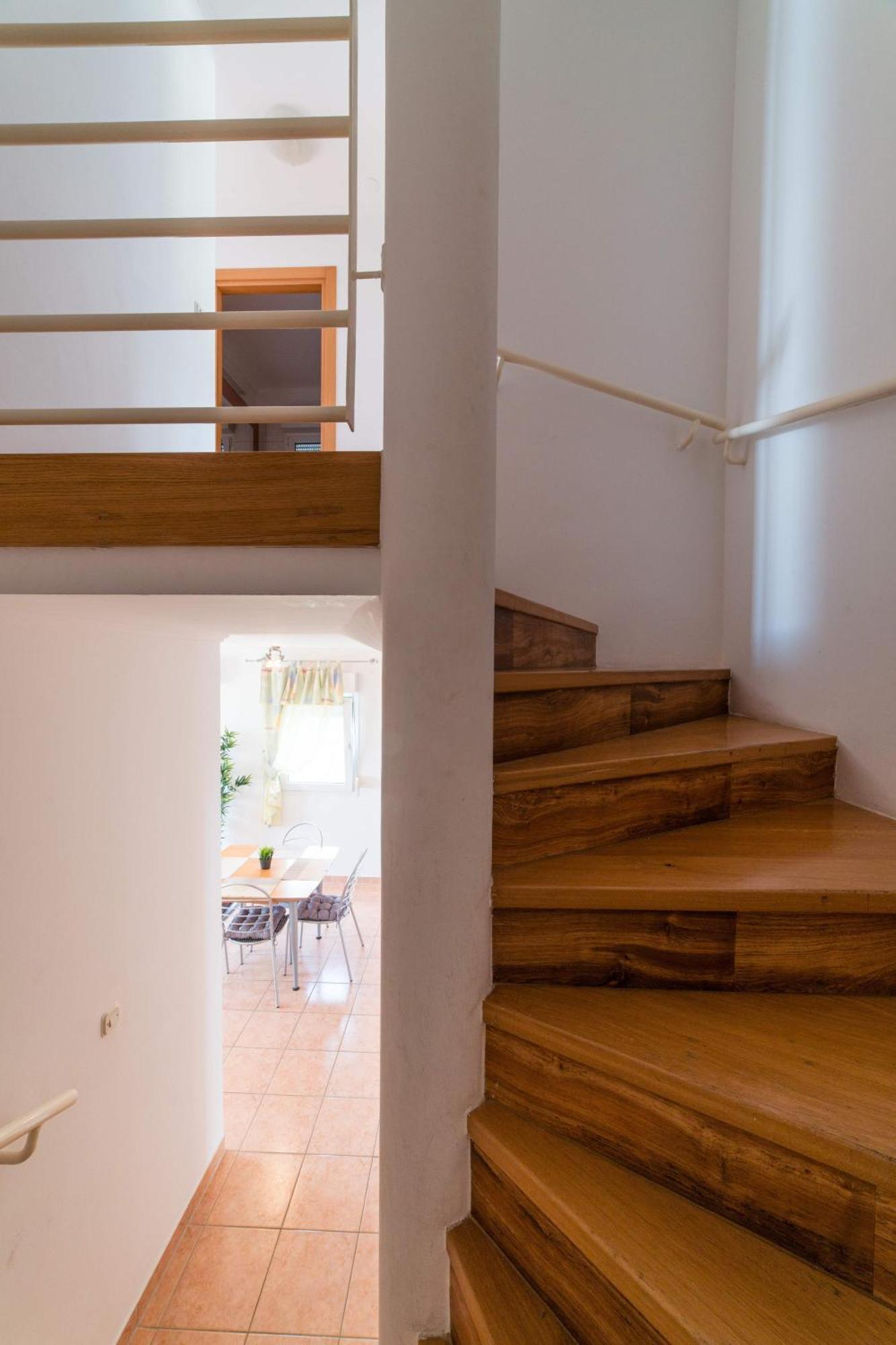 M Duplex Apartments สปลิท ภายนอก รูปภาพ